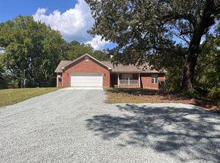 396 Simpson Rd, Carthage, NC 28327