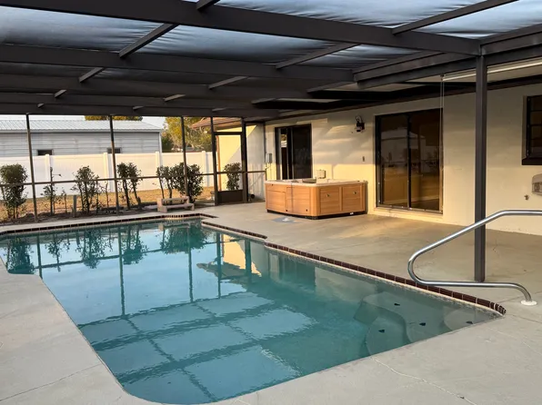 5300 S Manatee Ter, Homosassa, FL 34446