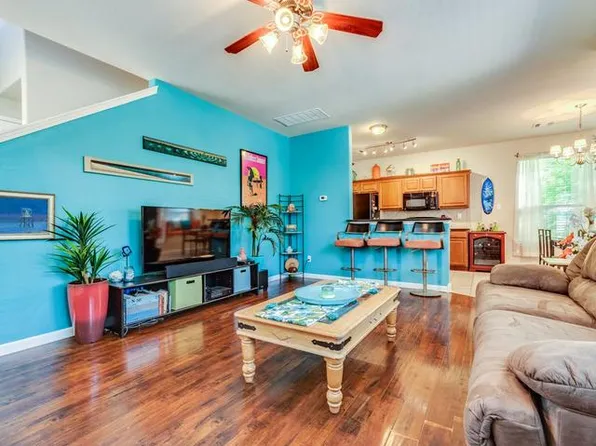 9616 Beechnut Dr, Austin, TX 78748