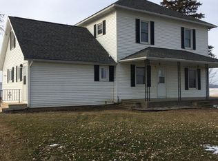 13069 S Prairie Dr, Caledonia, MN 55921