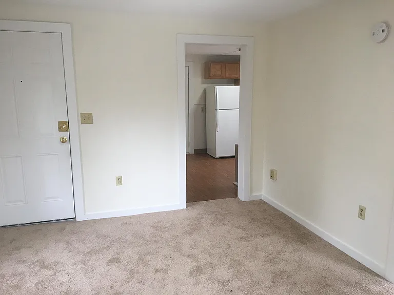 82 3rd St #2E — Photo 31
