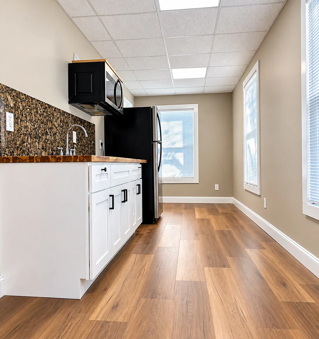 2 bed, 750 sqft, $2,600 — Photo 4