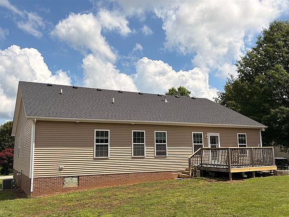 4th image of 717 Northview Ct