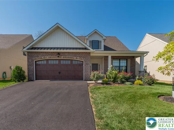 3687 Daylily Dr, Emmaus, PA 18049