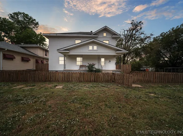 611 W Gentry St, Henryetta, OK 74437