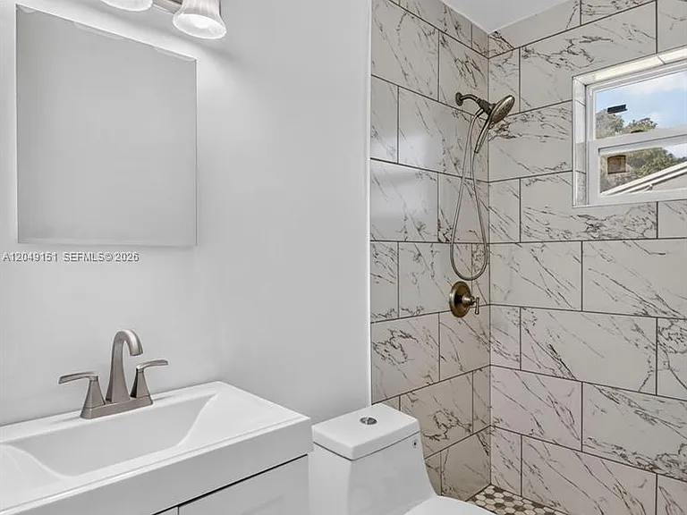 824 Bayberry Dr #824 — Photo 18
