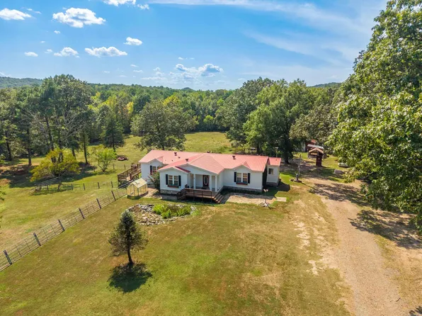128 & 130 Benny Burrow Loop, Norman, AR 71960