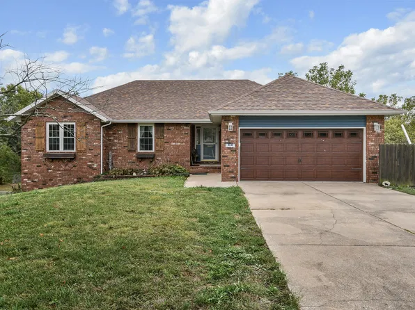 212 W Tyler Drive, Ozark, MO 65721