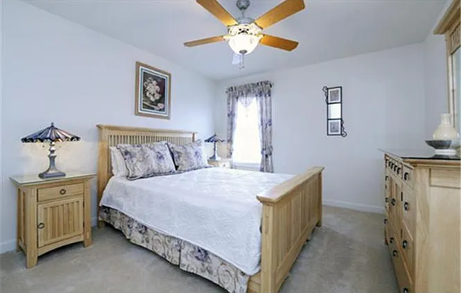 601 Bowers Dr — Photo 3