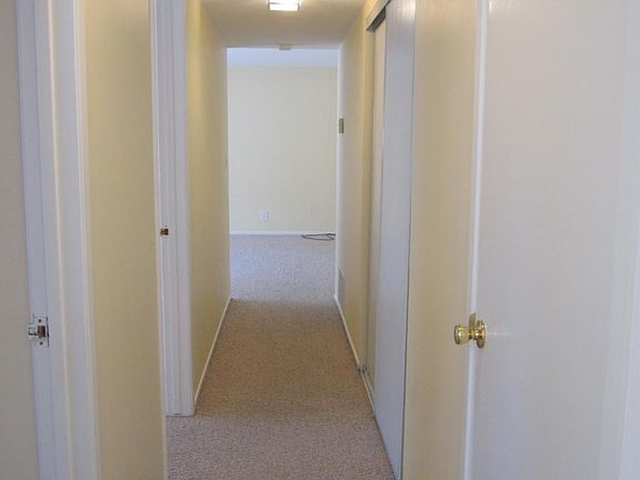 4th image of 720 Highland Ave APT 2