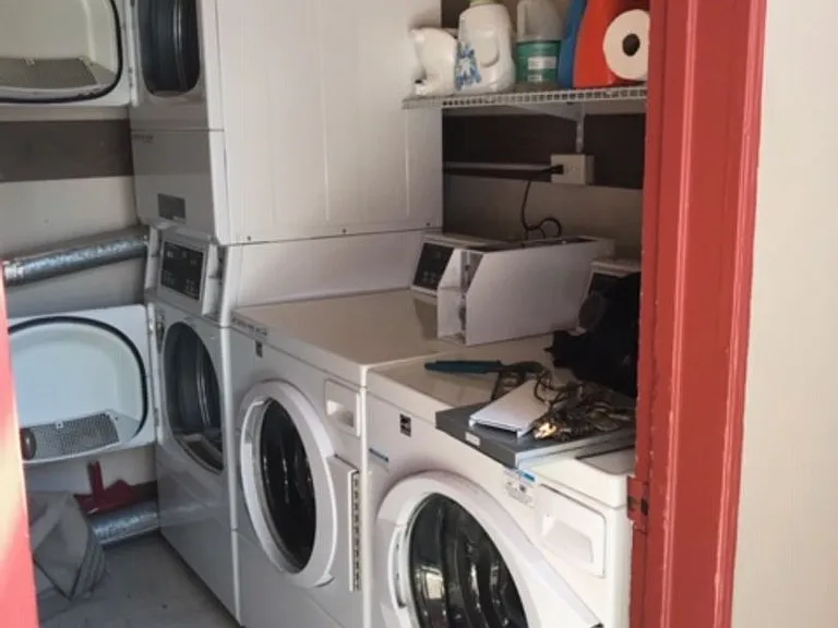 2924 Juniper St #11 — Photo 11