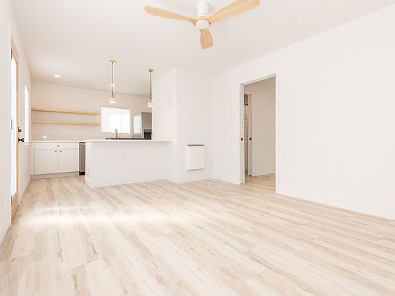 4th image of 1926 Fortuna Ave APT A