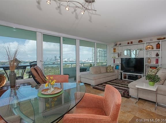 3rd image of 400 S Pointe Dr APT 703