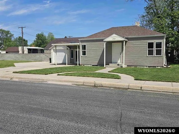 2502 E C St, Torrington, WY 82240