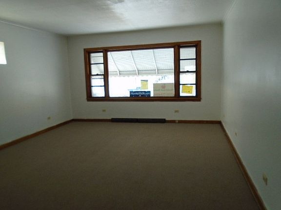 2nd image of 12523 S Winchester Ave