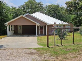 104 Bramble Wood Cir, Somerville, TX 77879