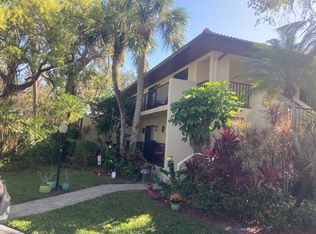 6464 Seagull Dr APT 326, Bradenton, FL 34210