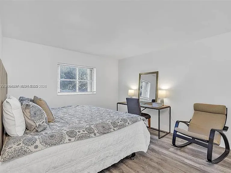 5090 SW 64th Ave #205 — Photo 11