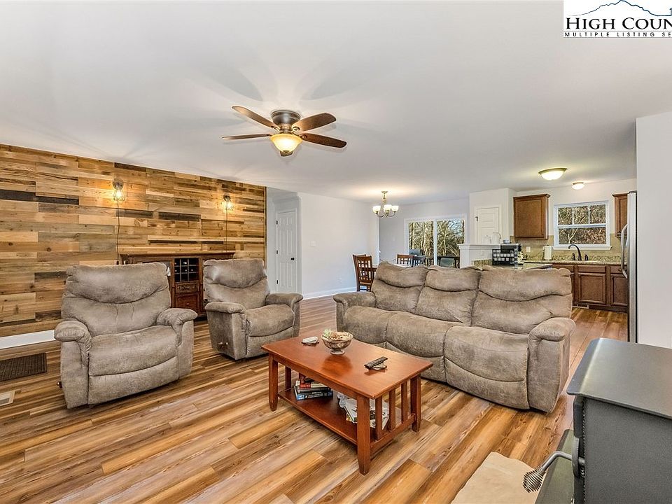 13th image of this home