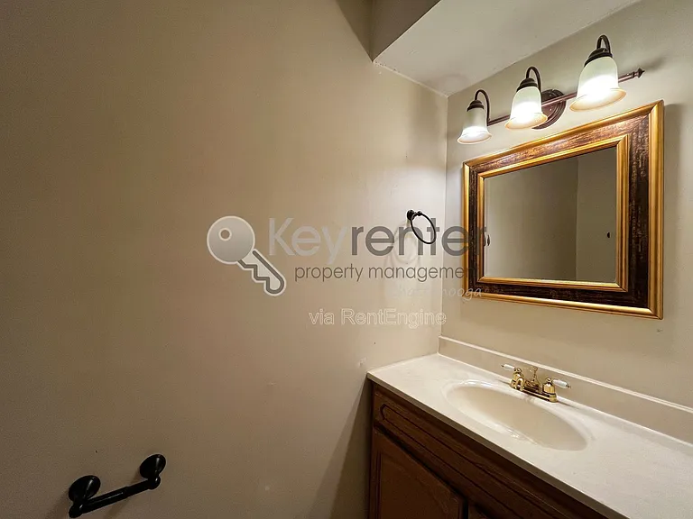 1461 Palisades Rd — Photo 30