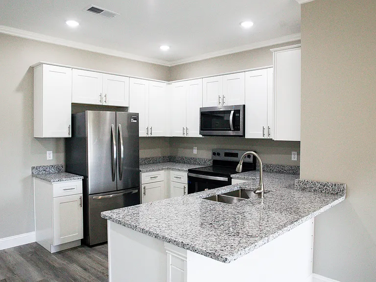 319 Hillview Mills Blvd — Photo 2