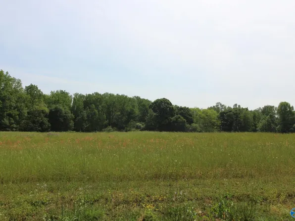 400 Bassett St, Boaz, AL 35957