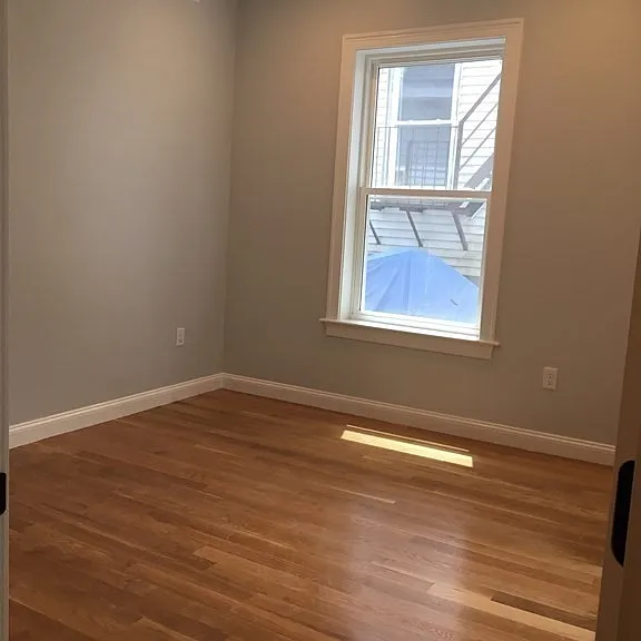 17 Alpine St #2 — Photo 8