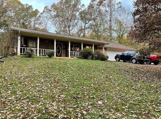 281 Lake Cherami Dr, Grenada, MS 38901