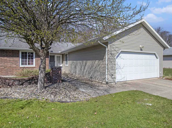 52145 Wembley Dr, South Bend, IN 46637