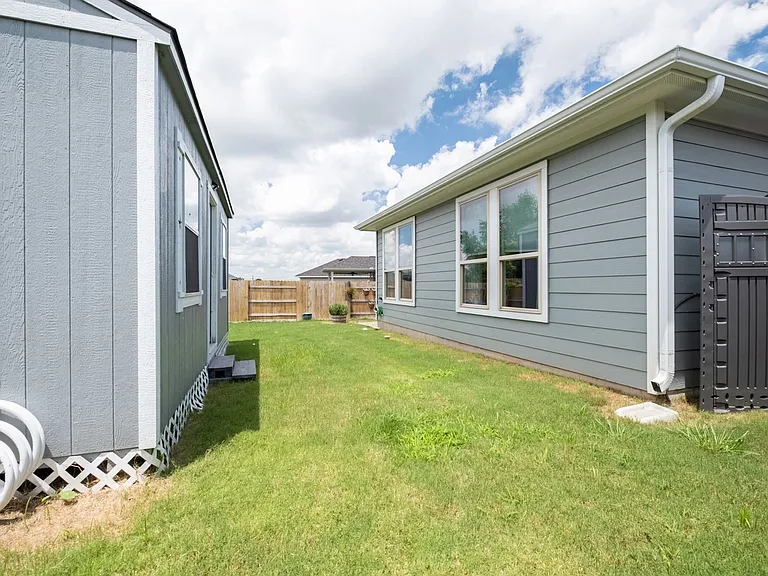 228 Trellis Blvd — Photo 27