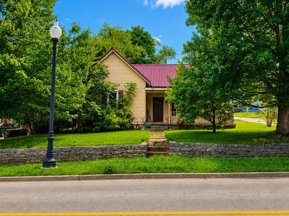 428 College St, Somerset, KY 42501