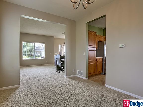 5th image of 4704 N 162nd Ave
