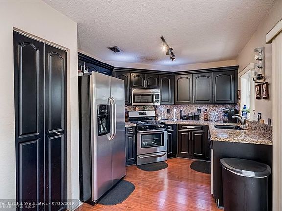 4th image of 8997 NW 53rd Ct