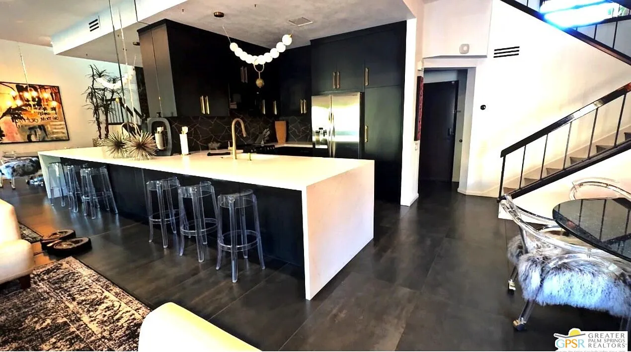 2 bed, 3.0 bath, 1525 sqft, $3,250 — Photo 1