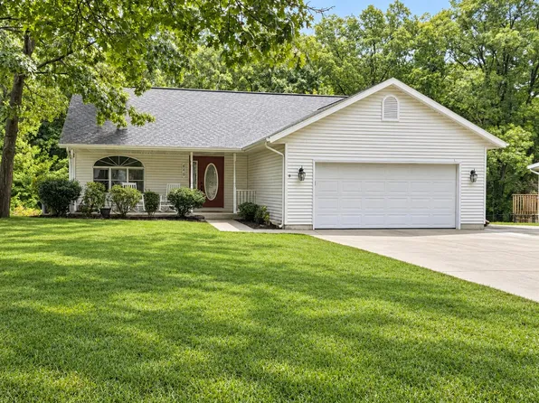840 Glenwood Ave, Muskegon, MI 49445
