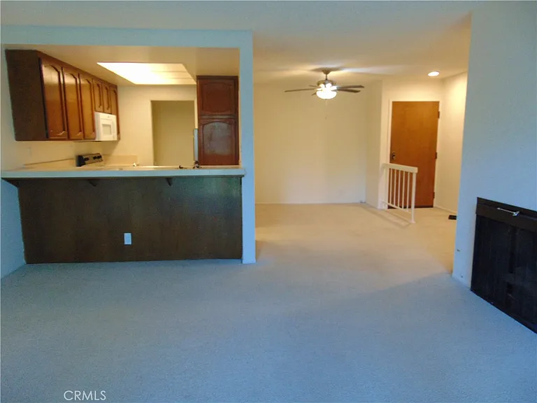2203 Apricot Dr — Photo 1