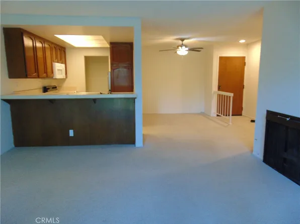 2203 Apricot Dr, Irvine, CA 92618
