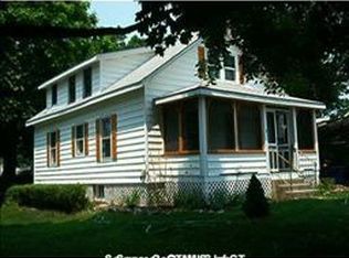 3 Kenyon Rd, Waterford, CT 06385