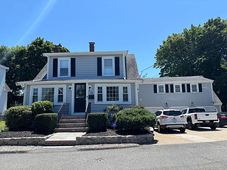Somerville Ave — Photo 1