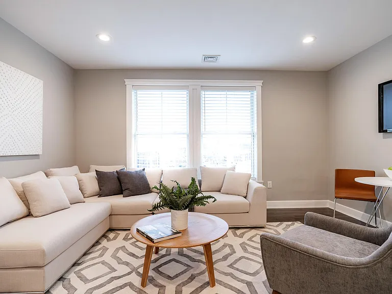 312 Spring St #402 — Photo 12