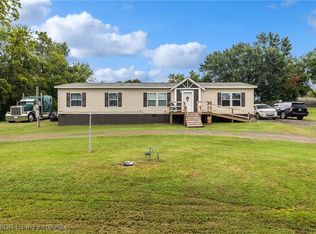 210 W 2nd St, Mulberry, AR 72947
