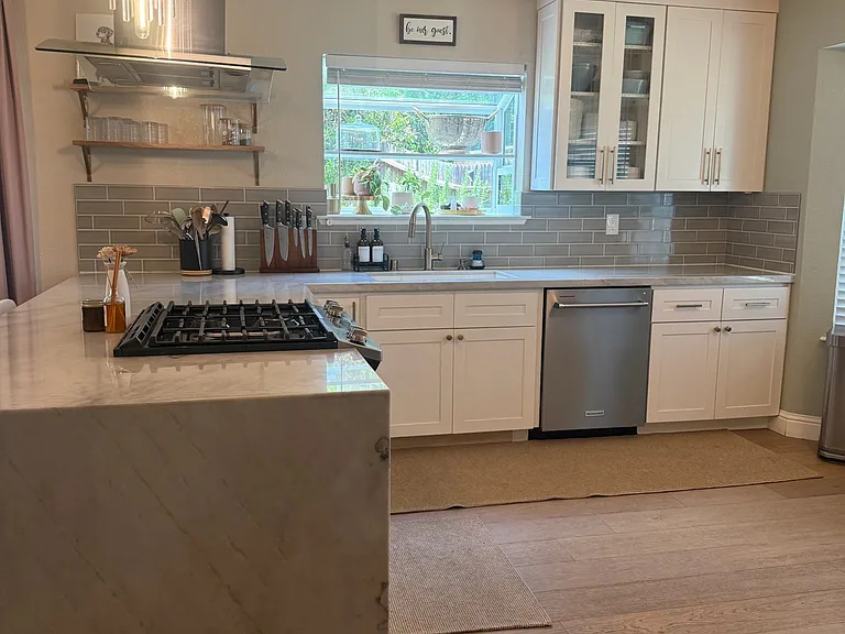 5100 Walnut Place Ln — Photo 4