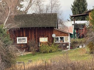 211 Ford St, Weippe, ID 83553