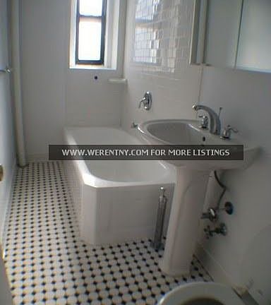 3rd image of 3206 47th St APT 1I