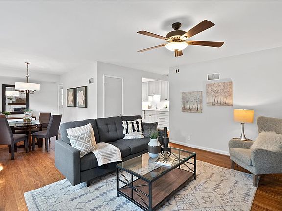 4th image of 644 Huntwood Ln