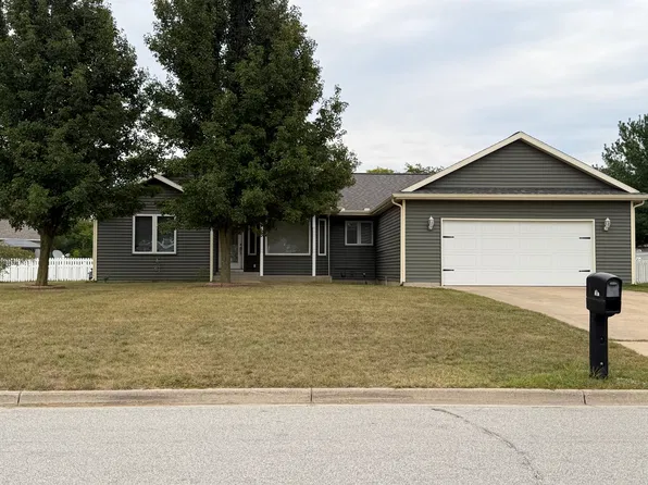 805 Bardeen Ct, Otsego, MI 49078