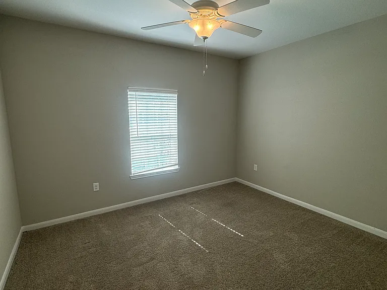 472 Houston Ridge Dr #813 — Photo 9