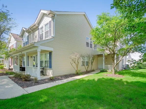 353 Ogden Falls Blvd #353, Oswego, IL 60543