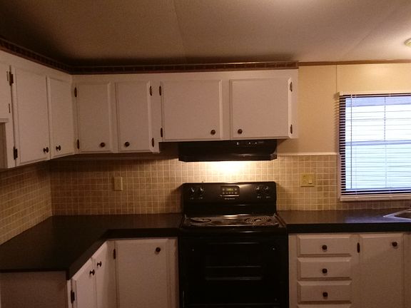 2nd image of 1094 Amber Dr