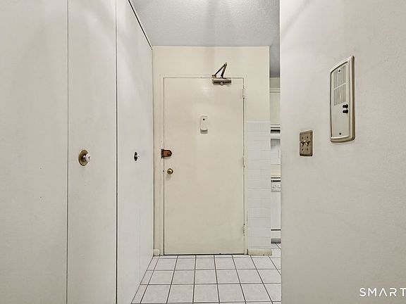 4th image of 1700 Broadbridge Avenue #C33